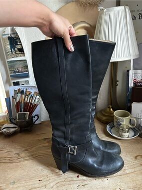 Frye Black Leather Boots with Tan Interior Labeling